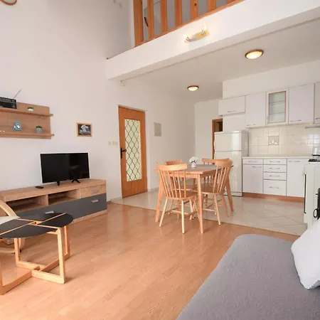 Apartment Duda Starigrad Paklenica Exterior photo
