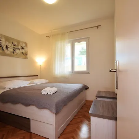 Apartment Duda Starigrad Paklenica Exterior photo